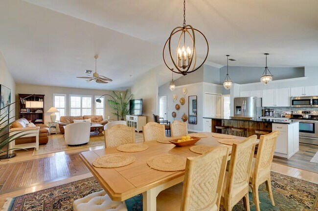 Building Photo - 4563 Brainard Bayou Rd