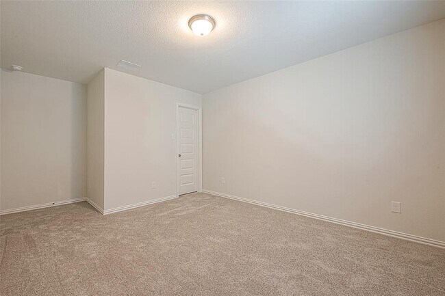 Building Photo - 27966 Western Crk Ct