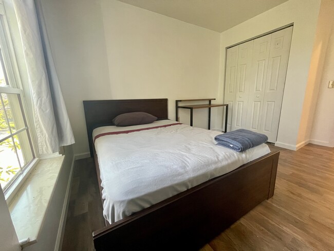 Bedroom 2 - 1081 S Broadway