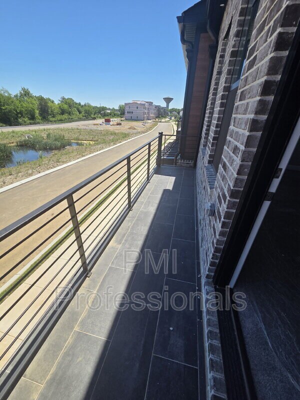 Building Photo - 1339 Rebecca Johns Dr