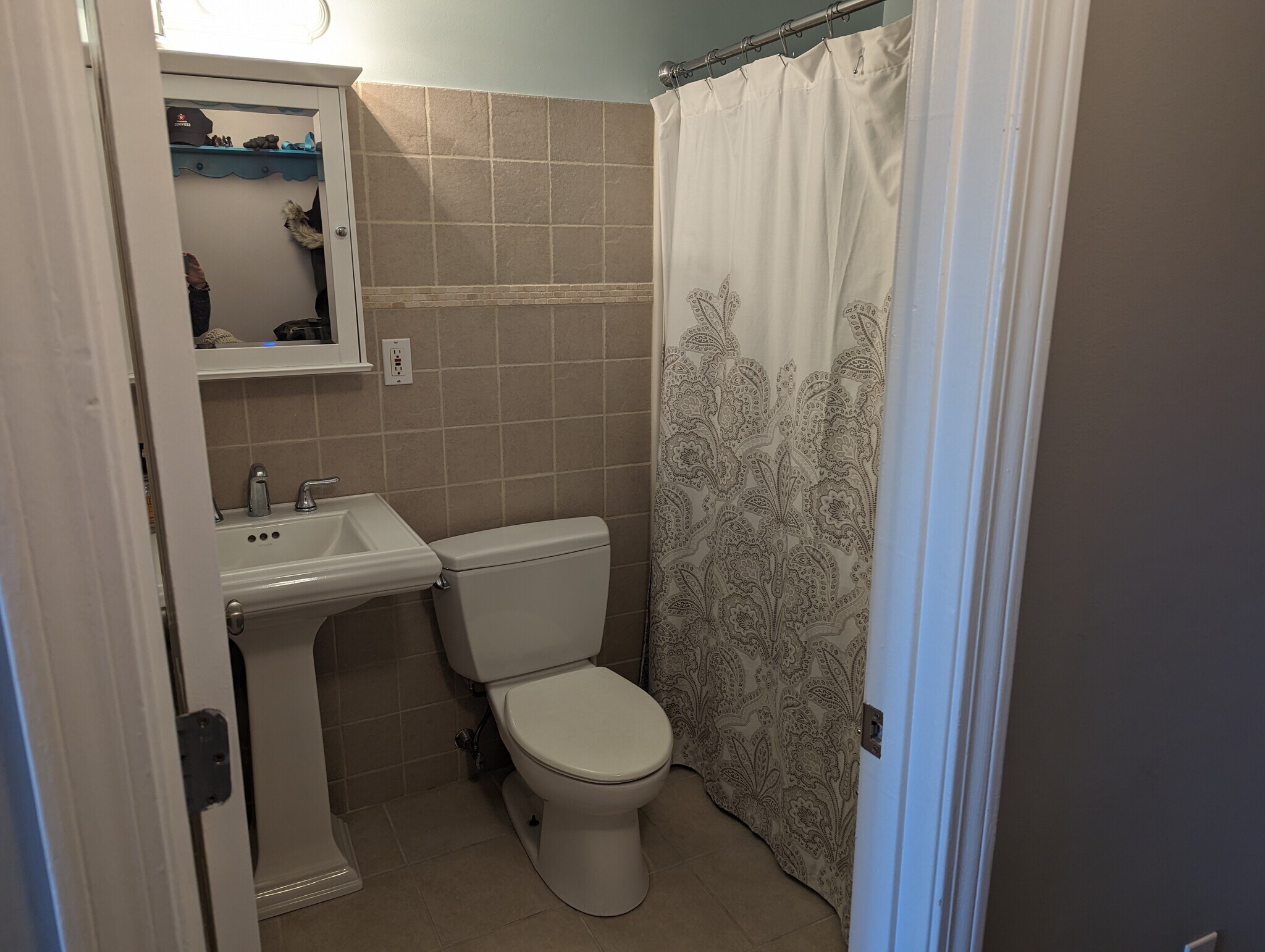 Building Photo - 2456 Massachusetts Ave