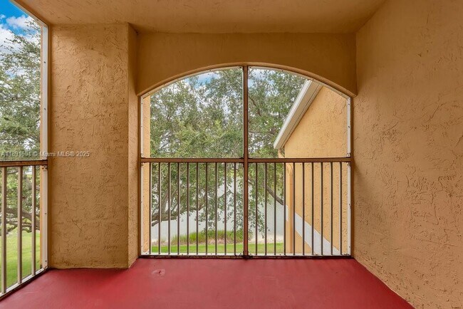 Building Photo - 2321 NW 33rd St