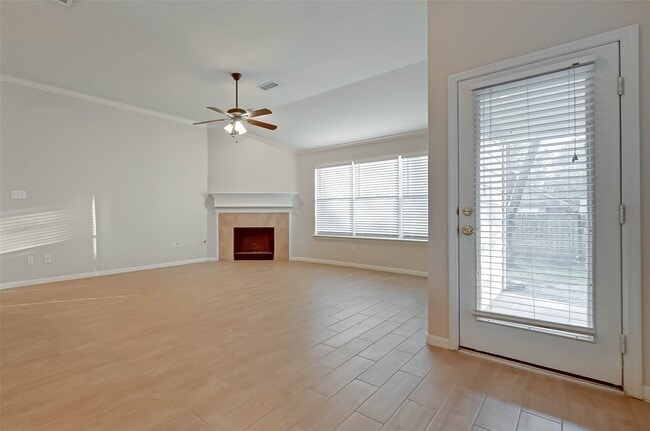 Building Photo - 206 N Wynnoak Cir