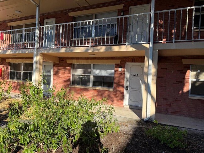 Primary Photo - 3301 58th Ave S