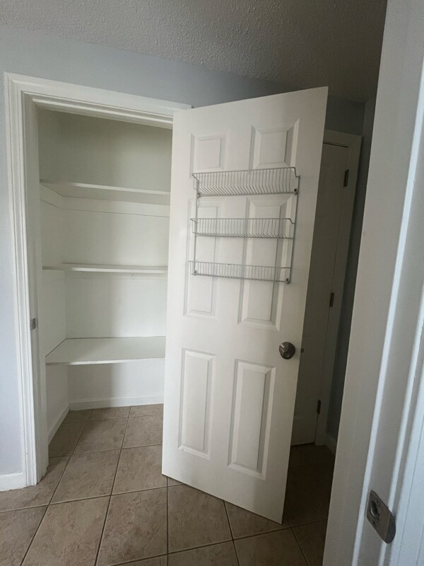 Building Photo - 775 Chicopee St