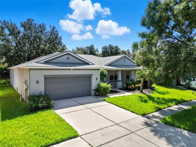 Building Photo - 11724 Holly Creek Dr