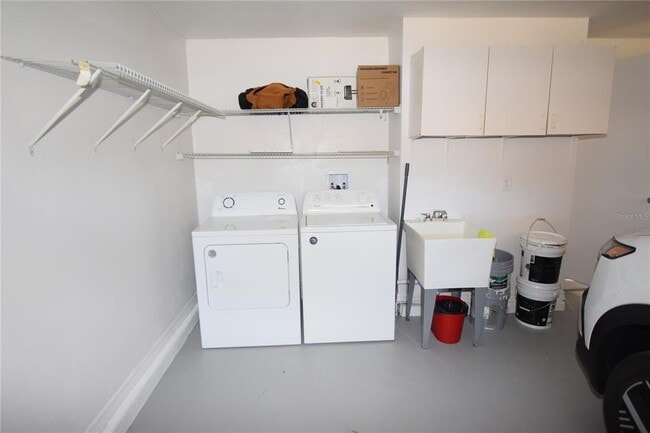 Building Photo - 7313 Spring Villas Cir