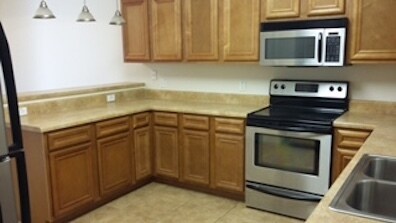 Kitchen 2 - 118 David St