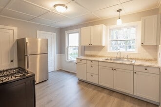 Building Photo - 235 Standish Ave