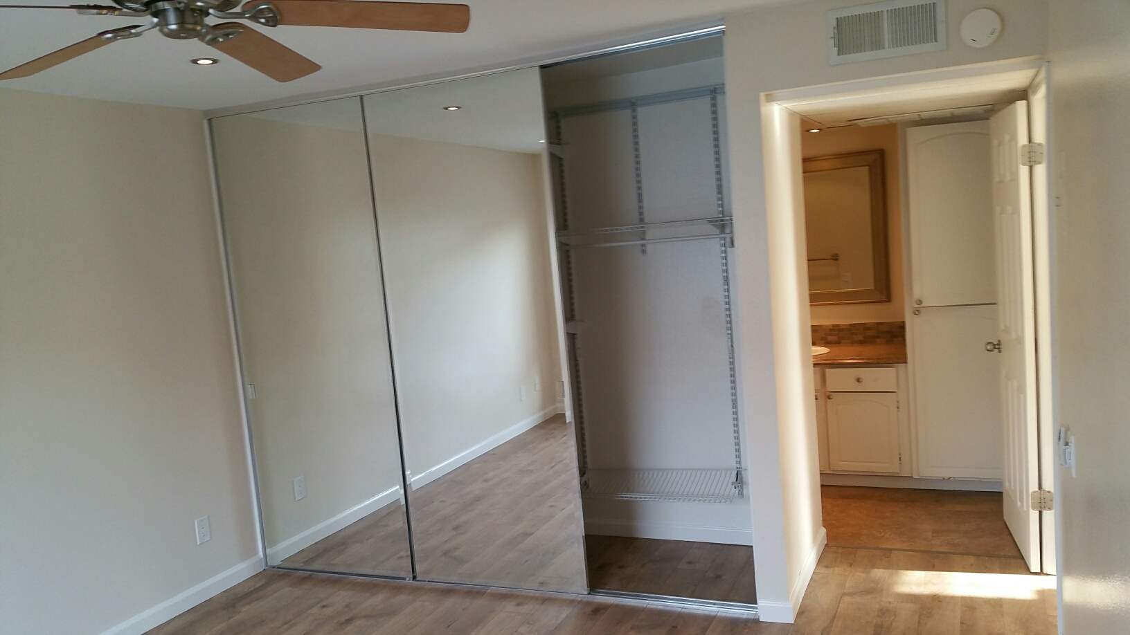 Building Photo - 2841 S Fairview St