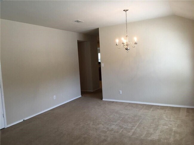 Building Photo - 5213 Spyglass Ln