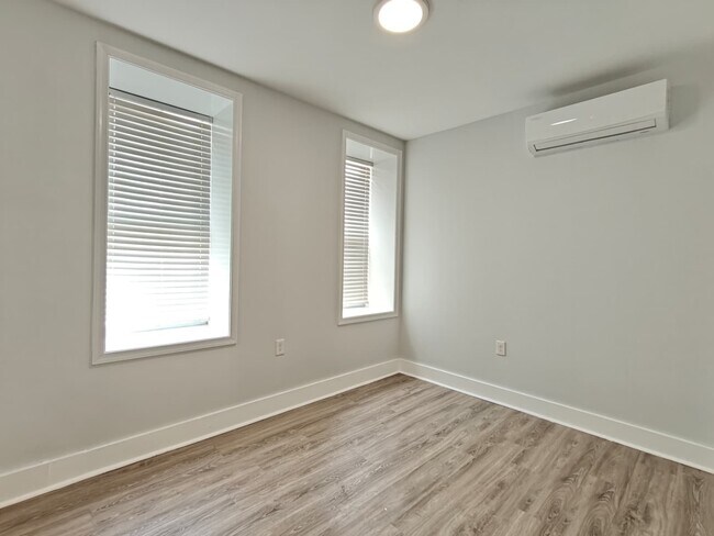 Building Photo - 1404 N 21st St