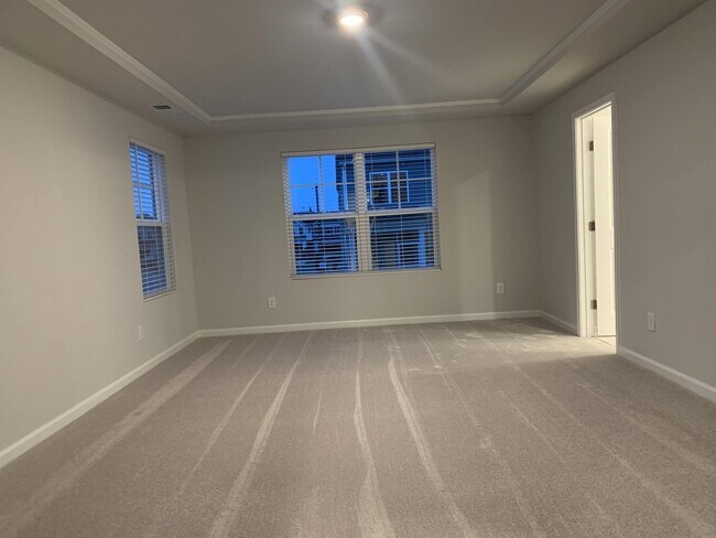 Building Photo - 1003 Gemma Dr