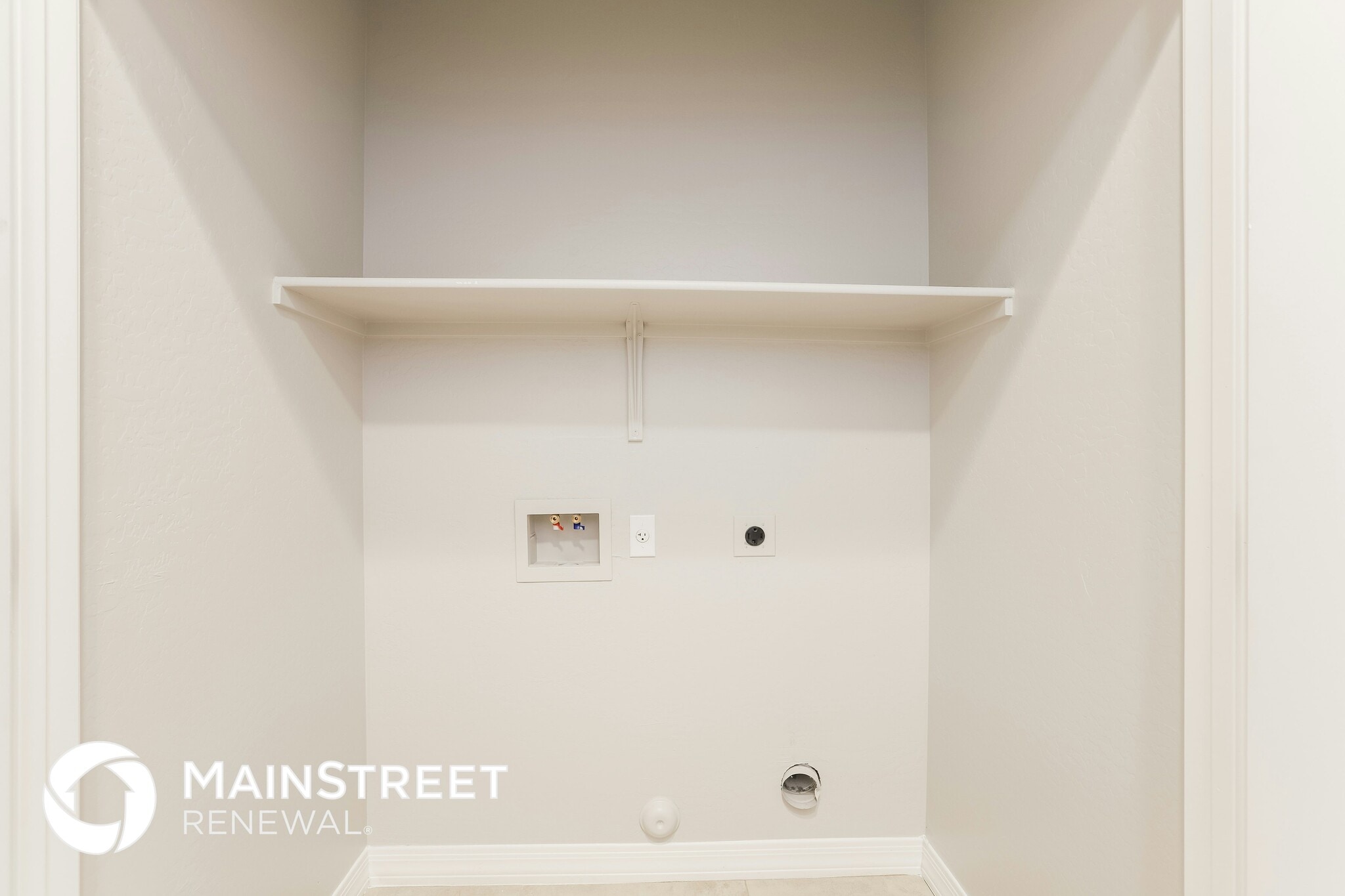 Building Photo - 2000 N 36th St