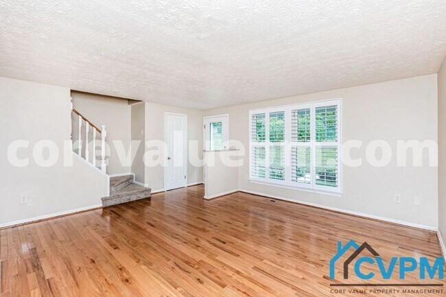 Building Photo - 1406 Point O Woods Ct