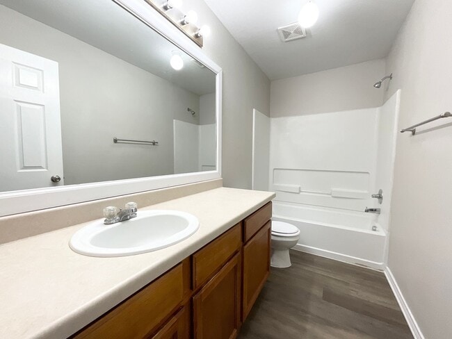 Building Photo - Lovely 2-story | 3-bedroom | 2.5-bath town...