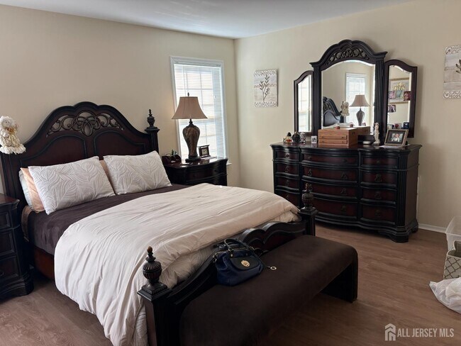 Building Photo - 7A Daniel Webster Ave