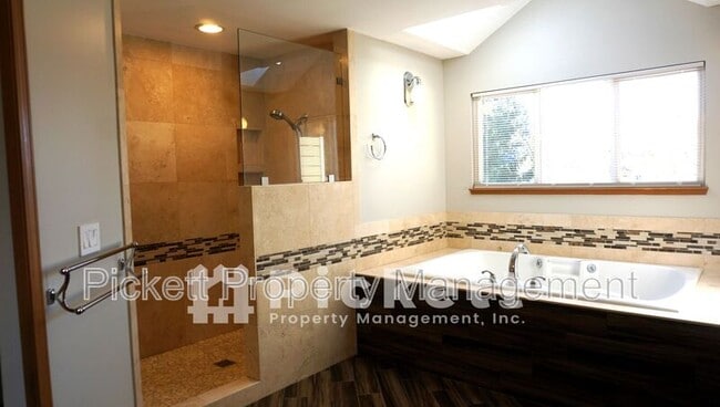 Building Photo - 12443 Mt Worthington Loop NW