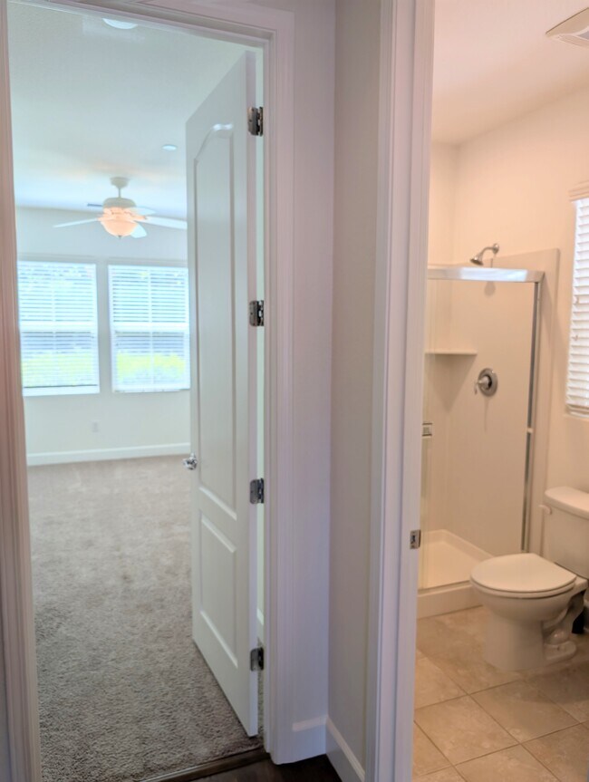 Building Photo - 655 San Marino Ct