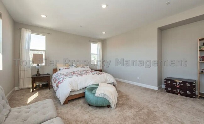 Building Photo - 1699 Carol Lee Ln