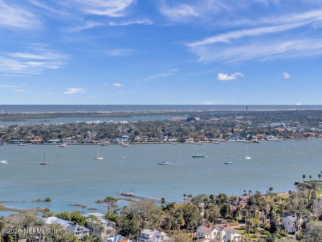 Building Photo - 23 Mulberry St