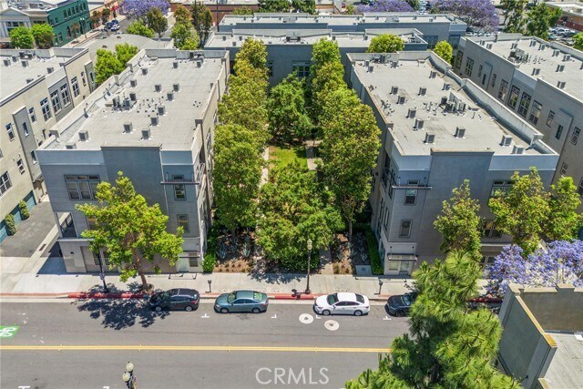 Building Photo - 253 N Bush St