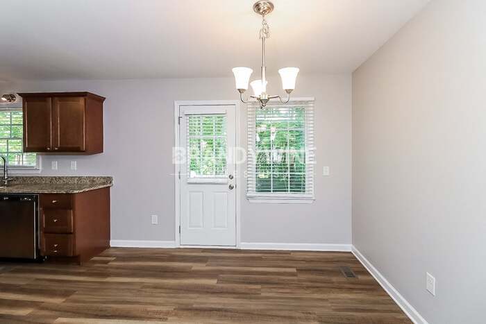 Building Photo - 413 Braxton Dr
