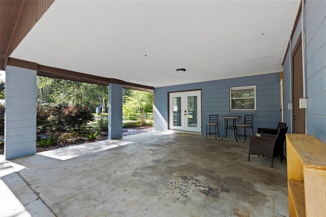 Building Photo - 4205 NW 21st Terrace