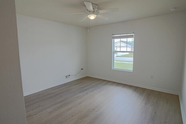 Building Photo - 56 Green Palm Ct