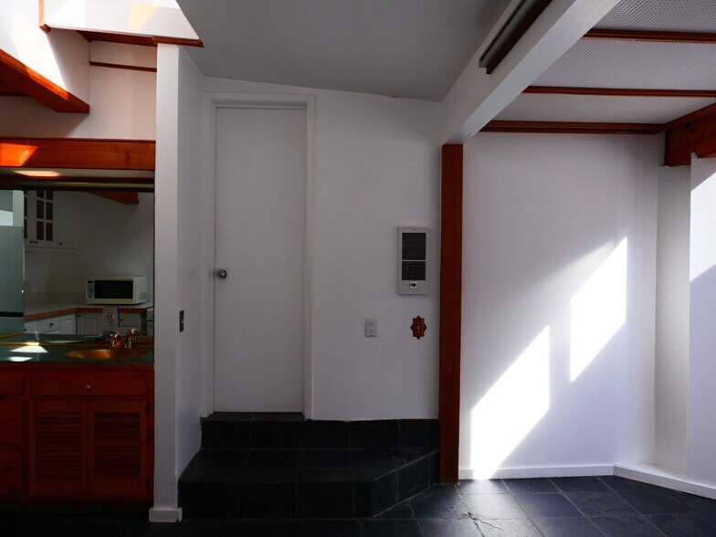 Building Photo - 6456 Surfside Way