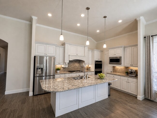 Building Photo - 16907 Clola Ct