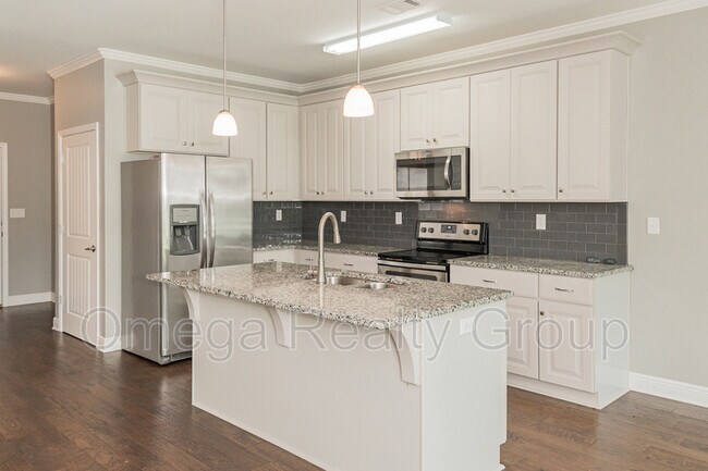 Building Photo - 11560 Crimson Ridge Rd