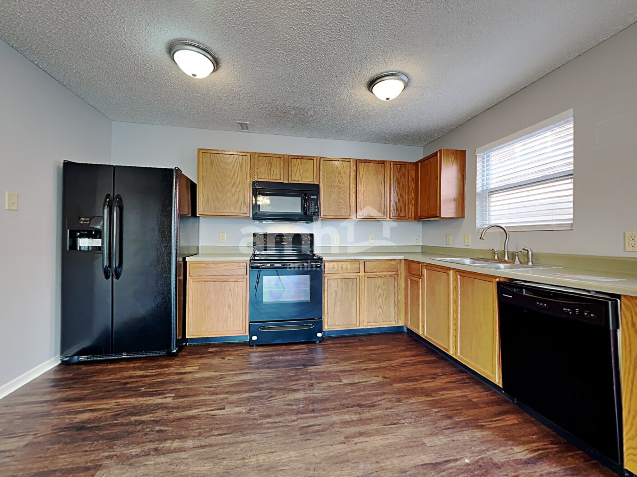 Building Photo - 12218 Maize Dr