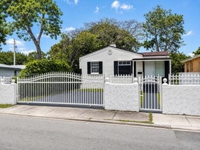 Building Photo - 1114 NW 59th St