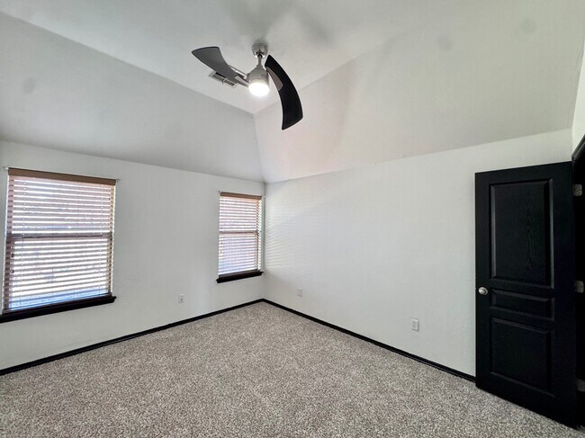 Building Photo - 4609 NW 161st St