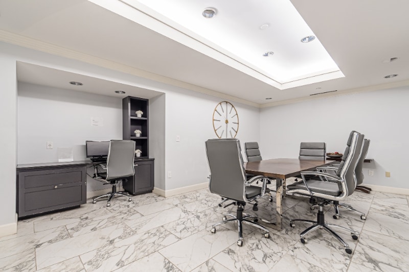 Building Photo - 2870 Pharr Ct S Northwest