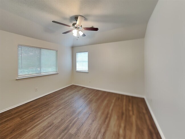 Building Photo - 24518 Cypresspark Glen Ln