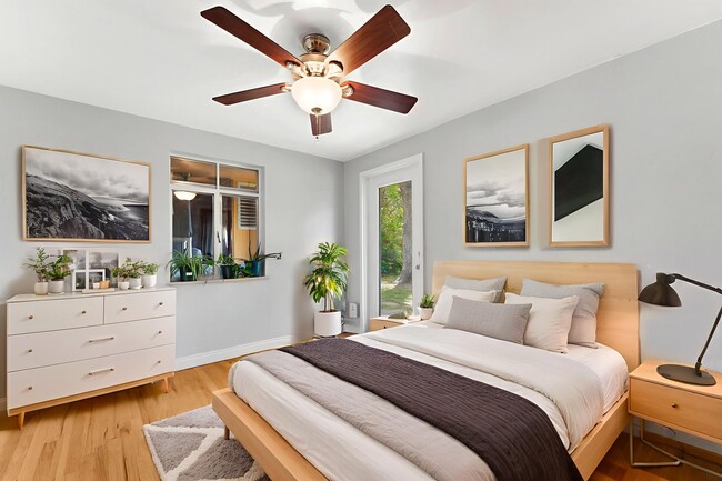 Building Photo - 4301 Marshall St