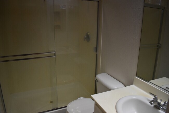 Building Photo - 1220 CAVALAIRE Ct