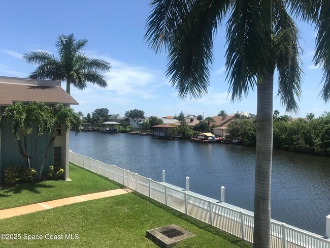 Building Photo - 250 N Banana River Dr