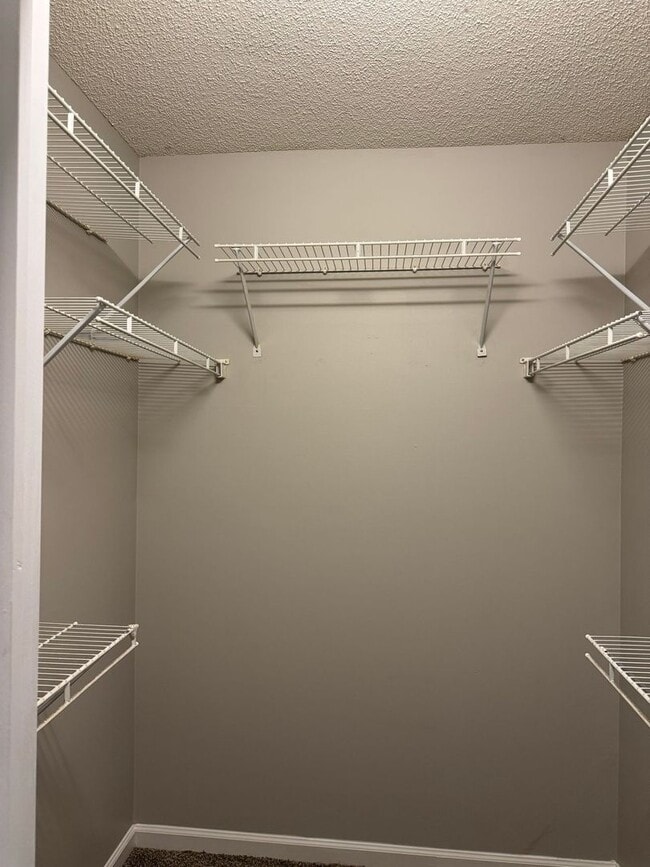 Building Photo - Sango! Partial Brick home with 3 bedrooms,...