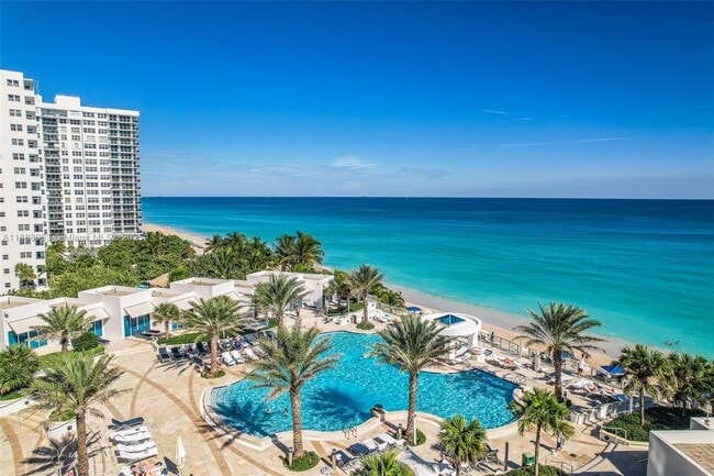 Building Photo - 3101 S Ocean Dr