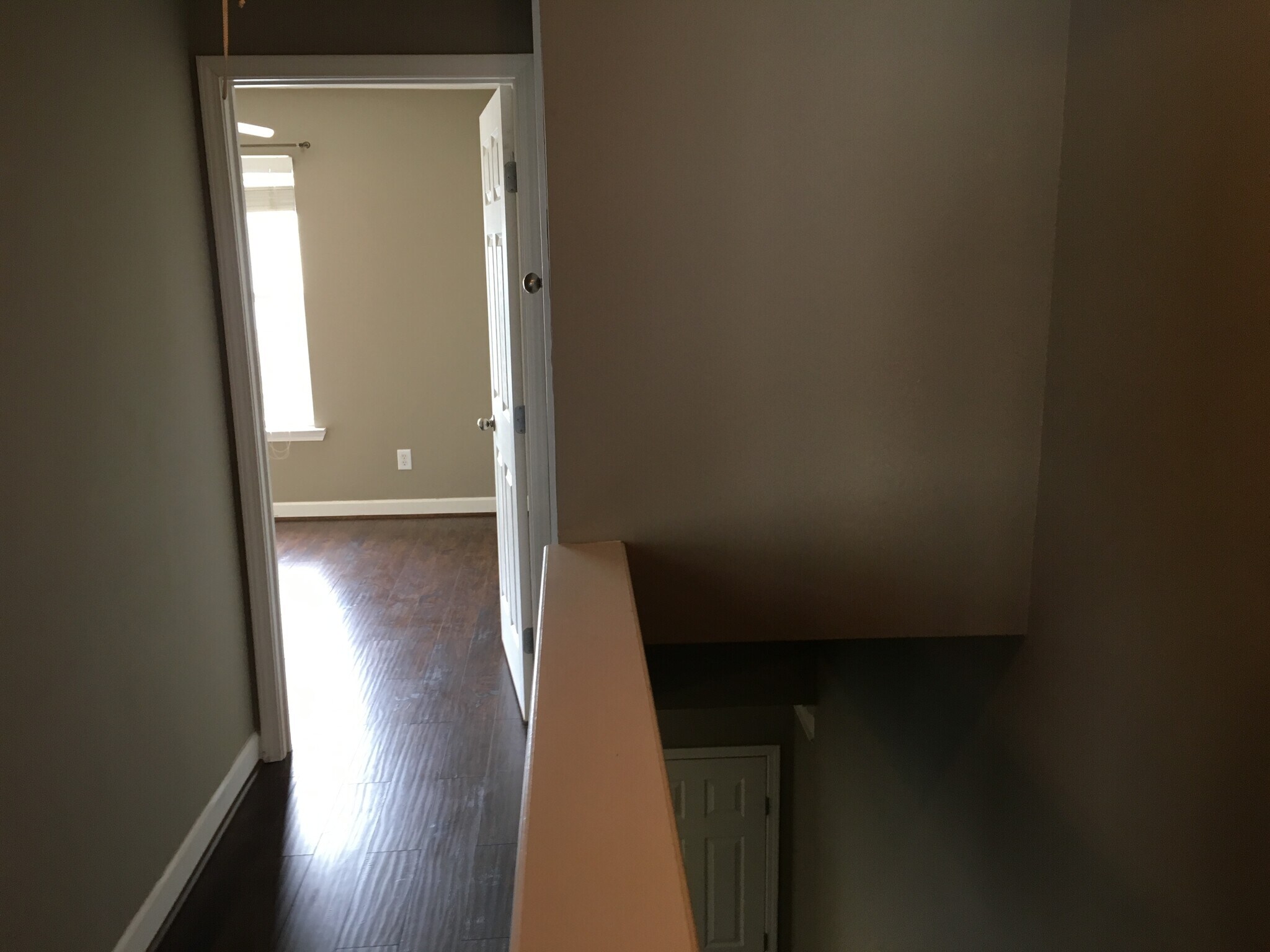 Building Photo - 2015B Beech Avenue