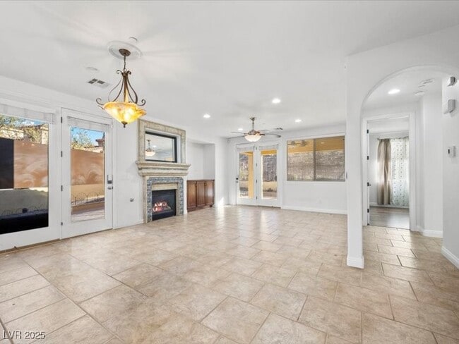 Building Photo - 1159 Calcione Dr