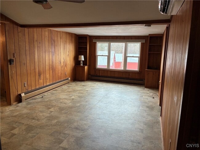 Building Photo - 7470 Perry Rd