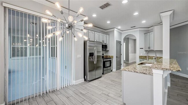 Building Photo - 3833 Siskin Dr