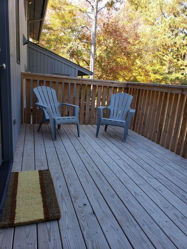Building Photo - *4bd / 3ba Townhome near Downtown Raleigh*