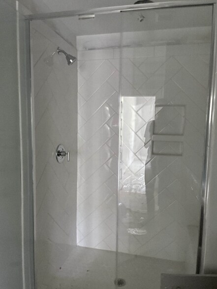 Building Photo - 4124 Castleton Rd