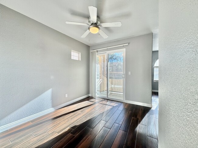 Building Photo - 9325 W Desert Inn Rd