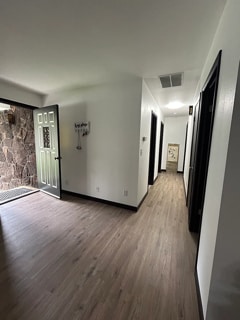 Building Photo - 103 Rainbow Cir